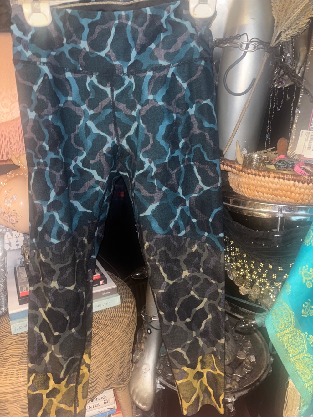 Calvin Klein Patterned Ombre Leggings - Teal to Yellow Giraffe Print
